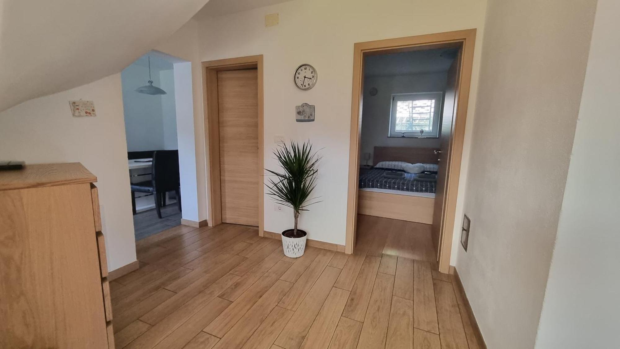 Domacija Loncnar- Apartment Бохинь Номер фото